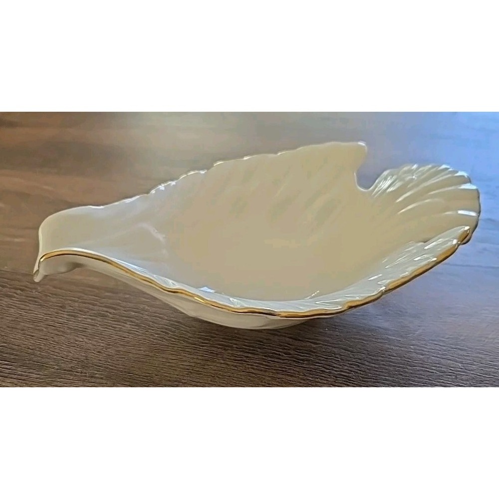 LENOX USA Dove Dish Ivory Porcelain 24K Gold Trim Candy/Nuts Pourable Vessel EUC